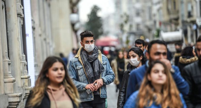 Türkiye’de koronavirüs nedeniyle 32 kişi daha yaşamını yitirdi, bin 186 yeni tanı kondu