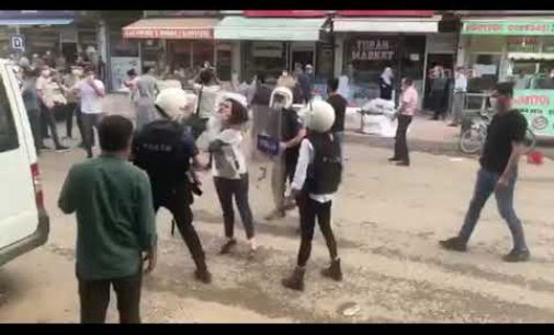 HDP’li milletvekiline polis saldırısı: Vekili kalkanla itti, yüzüne biber gazı sıktı