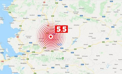 Manisa’da korkutan deprem: Çevre illerden de hissedildi