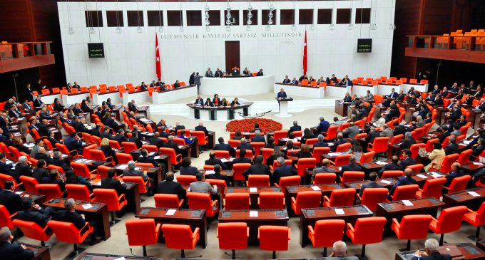TBMM Başkanlığı açıkladı: İki yılda verilen 32 bin soru önergesinden sadece ikisi AKP’ye ait