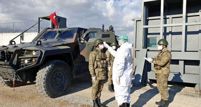 Hatay Valisi, Bakan Akar’ı yalanladı: Operasyon bölgesinde 140 asker ve poliste koronavirüs çıktı