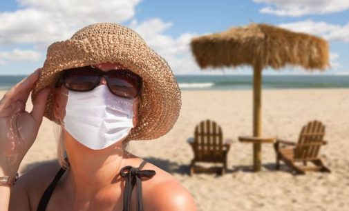 Uzman açıkladı: Koronavirüs gölgesinde yaz tatili nasıl yapılmalı?