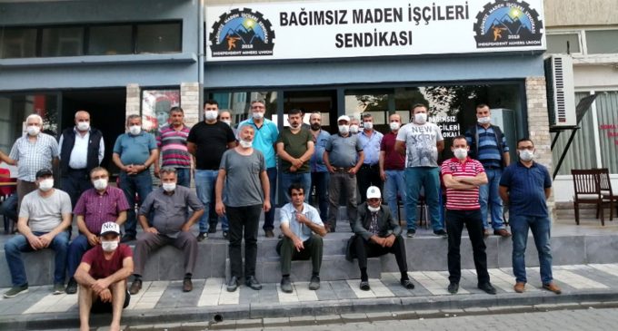 Somalı maden işçileri Ankara’ya yürüyecek: Bakanlık önünde yatmaya hazırlanıyorlar