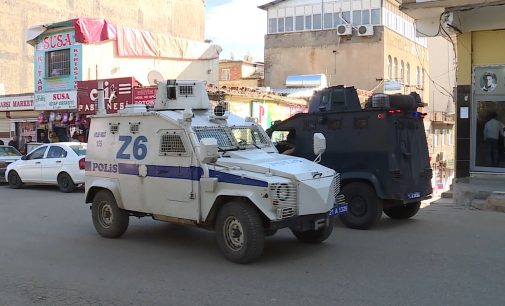 Aralarında eski HDP’li belediye başkanlarının da bulunduğu 42 kişi hakkında gözaltı kararı
