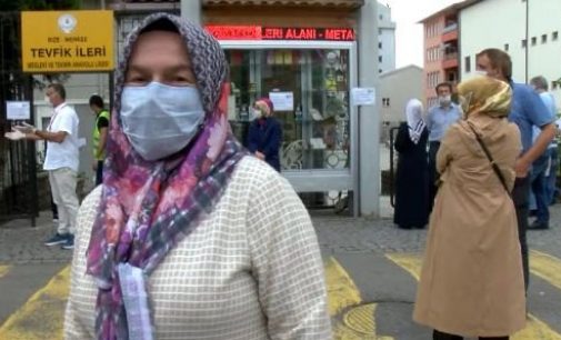 Dört çocuk iki torun sahibi kadın YKS’ye girdi: Hedef Hacettepe Tıp