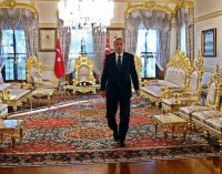 Erdoğan: Milletimiz kimin ülke için çalıştığını, kimin kendi çıkarı peşinden koştuğunu gayet iyi görüyor