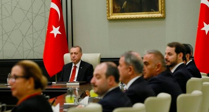 Erdoğan kabineyi yarın topluyor: Asgari ücret ve EYT için gözler Beştepe’de