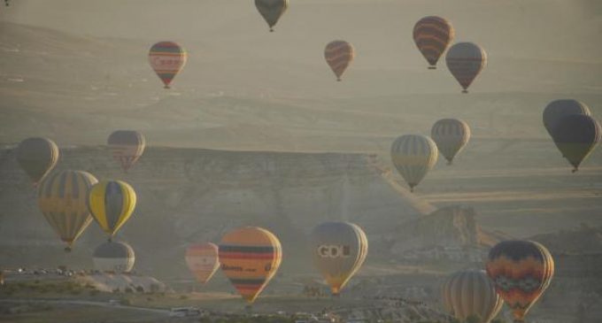 Kapadokya’da sıcak hava balon turlarının 1 Temmuz’da başlaması planlanıyordu 1 Ekim’e ertelendi