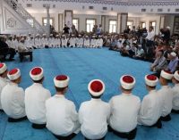 Din İşleri Yüksek Kurulu üyesi: Kuran’ın Türkçe meailini okuyan gençler ateizme yöneliyor