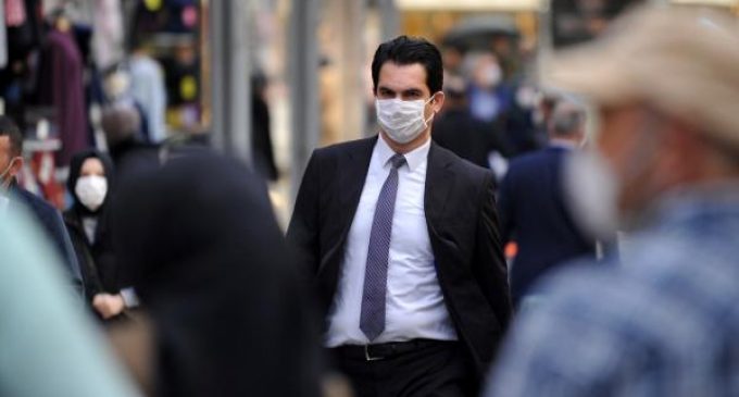 Maskesiz sokağa çıkmanın yasak olduğu kent sayısı 45’e yükseldi
