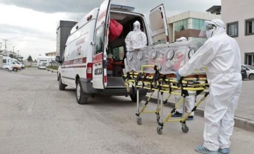 Diyarbakır Tabip Odası’ndan kritik açıklama: Hastanelerde biri ölünce ya da iyileşince yer bulunuyor