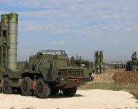 Yunanistan: Bir NATO ülkesi S-400 sistemlerini test edemez