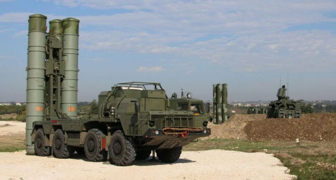 Yunanistan: Bir NATO ülkesi S-400 sistemlerini test edemez