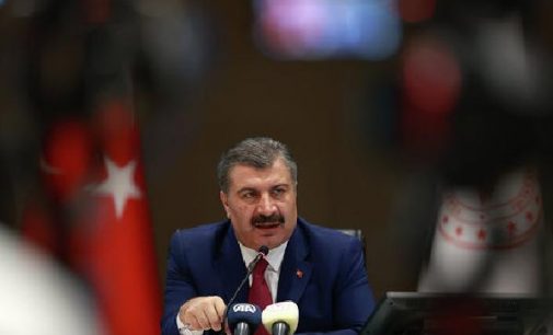 Bakan Fahrettin Koca: Anadolu’da birinci dalga halen devam ediyor