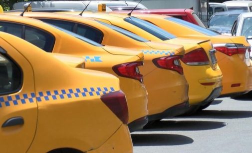 Taksicilerden İBB’nin ‘5 bin yeni taksi projesi’ne destek: ‘Plaka sahipleri kanımızı emiyor’
