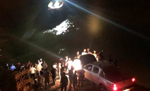 Yolcu minibüsü Fırat Nehri’ne uçtu: İki can kaybı, dört yaralı, iki kayıp