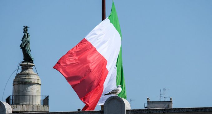 İtalya’nın Avrupa Birliği’nden ayrılması için parti kuruldu: Italexit