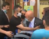 Polis baro başkanlarını abluka altına almıştı: CHP’li Tanal polis barikatını yıktı
