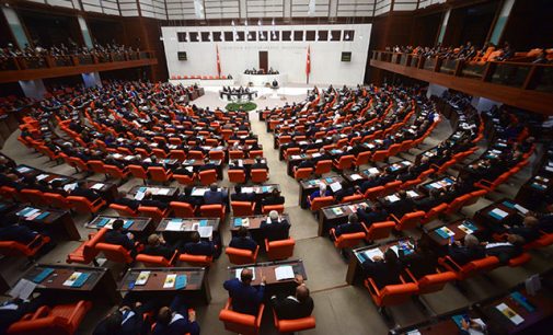 AKP’nin yeni grup başkanvekilleri belli oldu