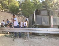 Mersin’de askerleri taşıyan otobüs devrildi: Dördü asker olmak üzere altı kişi yaşamını yitirdi
