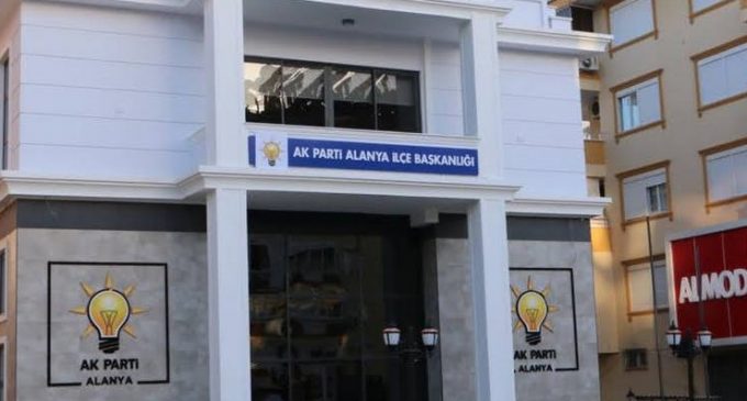 AKP Alanya ilçe binası iki yıl kaçak su kullanmış