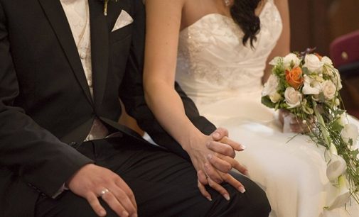 Düğüne katılan üç kişide koronavirüs tespit edildi: Evler karantinaya alındı