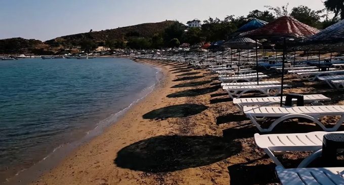 İmamlar, AKP’li belediye başkanından “özel plaj günü” istedi
