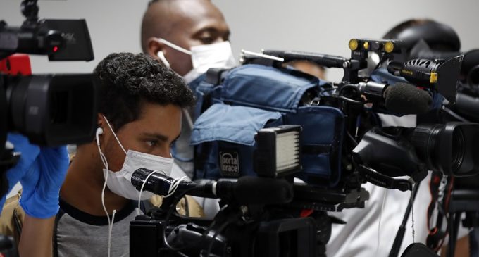 Mart ayından bu yana 186 gazeteci koronavirüs nedeniyle yaşamını yitirdi