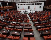 HDP’nin kanun teklifi “Kürt coğrafyası” ve “katliam” sözcükleri bahanesiyle reddedildi