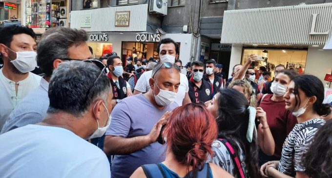 Pınar Gültekin’in katledilmesini protesto eden kadınlara polis saldırısı