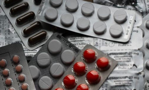 “Koronavirüs hastalarına verilen ilaçlar kalp hasarına neden oluyor” iddiası Meclis gündeminde!