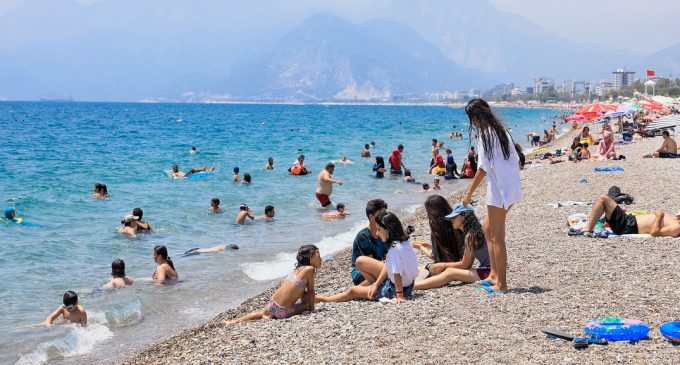 Kültür ve Turizm Bakanı Ersoy: Türkiyesiz turizm olmayacağını dünya biliyor