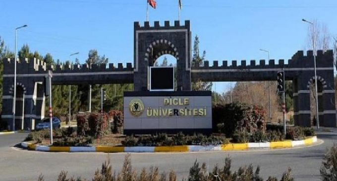 Dicle Üniversitesi, Kürt Dili ve Edebiyatı bölümünün öğrenim dilini Türkçe olarak değiştirdi