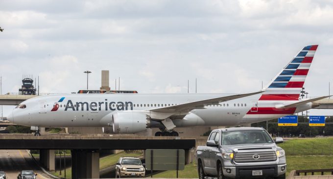 CEO’su yüzlerce milyon dolar alan American Airlines 19 bin işçiyi işten çıkartacak