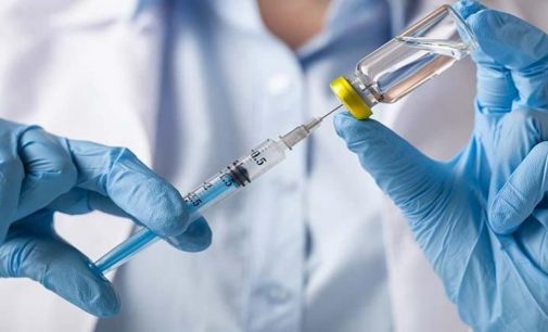 65 yaş üzeri vatandaşlara zatürre aşısı önerisi: Ömür boyu bağışıklık sağlıyor