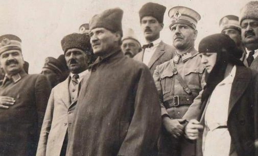 Yazar Ümit Doğan, Büyük Taarruz’un öncesini anlattı: Herkes Atatürk’ü çay partisinde sanıyordu