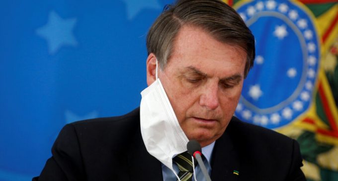 Brezilya Devlet Başkanı, pizzacıdan sonra bu kez de futbol maçına aşı olmadığı için alınmadı