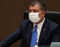Sağlık Bakanı Fahrettin Koca: Sıcak da olsa maskenizi takın