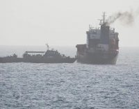 İran: BAE gemisine el koyduk, mürettebatı gözaltına aldık