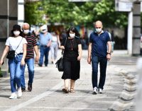 İzmir’de yeni koronavirüs kısıtlamaları: Sokak düğünleri yasaklandı, düğünlere saat sınırı