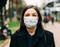 CDC: Maske koronavirüse karşı korunma noktasında aşıdan daha garantili