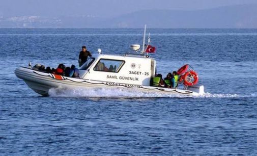 Foça’da tekne battı: Dört kişi yaşamını yitirdi