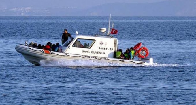 Foça’da tekne battı: Dört kişi yaşamını yitirdi