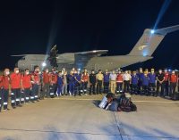 Türkiye, Lübnan’a tıbbi yardım ve arama-kurtarma desteği gönderdi: Uçak Beyrut’a indi