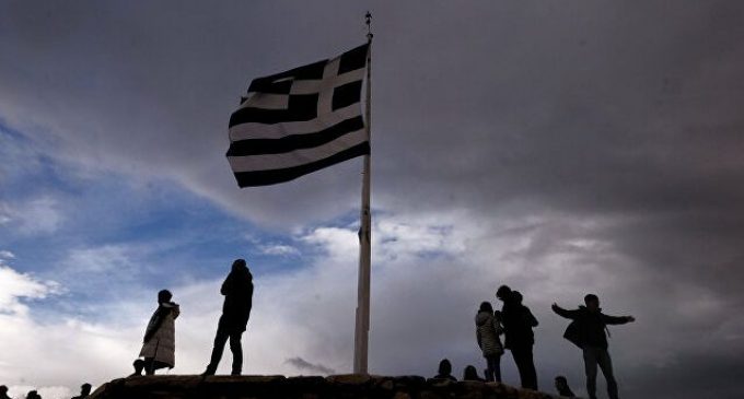 Yunanistan askeri gücünü artırıyor: Uçak, zırhlı araç ve füzeler…