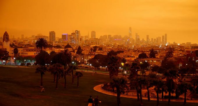 ABD’de yangın: San Francisco’da gökyüzü turuncuya büründü
