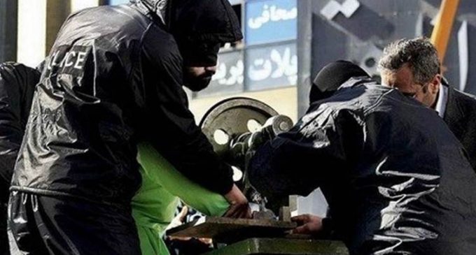Af Örgütü: İran’da hırsızlıkla suçlanan dört kişiye verilen parmaklarını kesme cezası durdurulmalıdır!