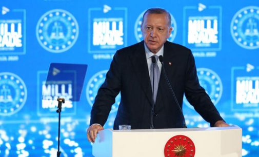 Erdoğan’dan Fransa’ya mesaj: Sayın Macron senin şahsımla daha çok sıkıntın olacak!