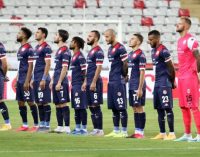 Antalyaspor’da bir çok futbolcunun Covid-19 testi pozitif çıktı: Beşiktaş maçı ertelenebilir