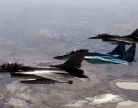 Azerbaycan Savunma Bakanlığı: Hava kuvvetlerimizin cephaneliğinde F-16 jetleri yok